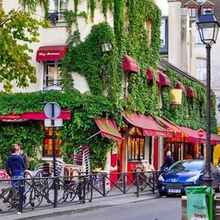 Le Marais Turenne Apartment *